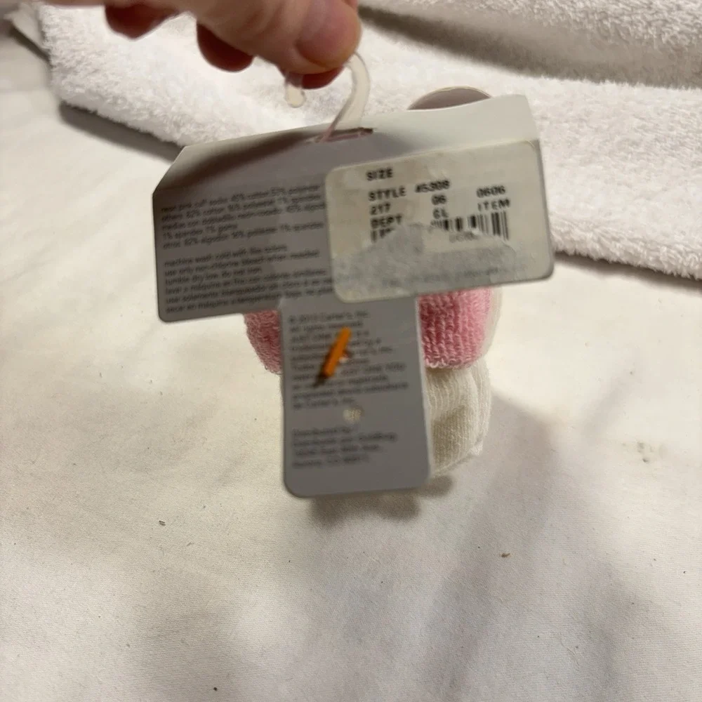 Carters 2 Pack-Just One You By  Sz. 0-3 Months Socks Infant Unisex/Girl/Boy Pink